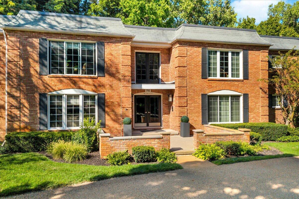 1750 Tiverton Road