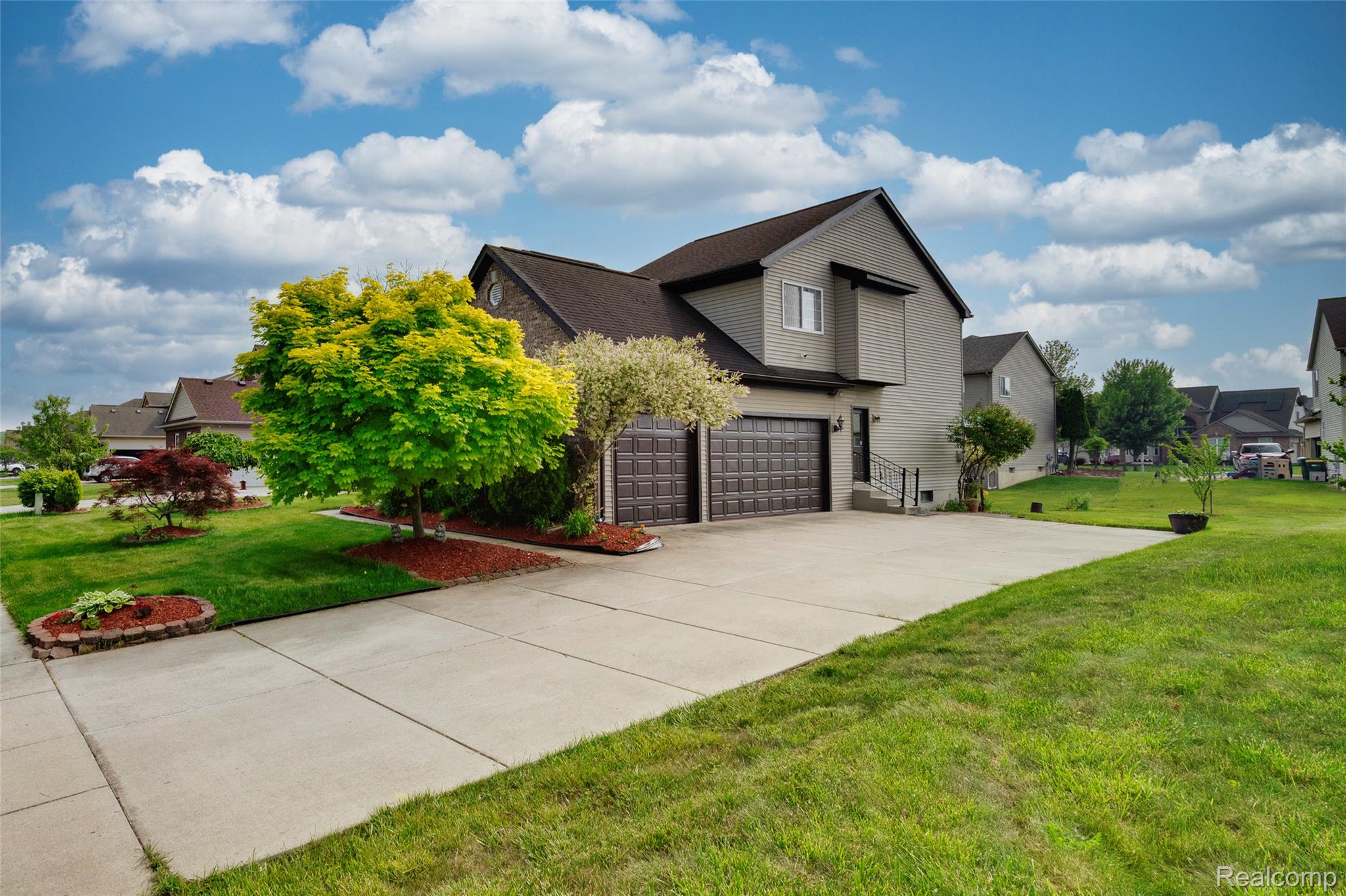6330 Sadie Lane