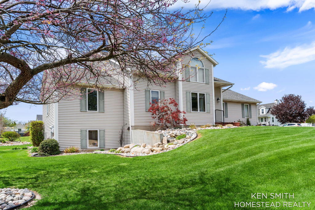 5131 Windybrook Drive SW