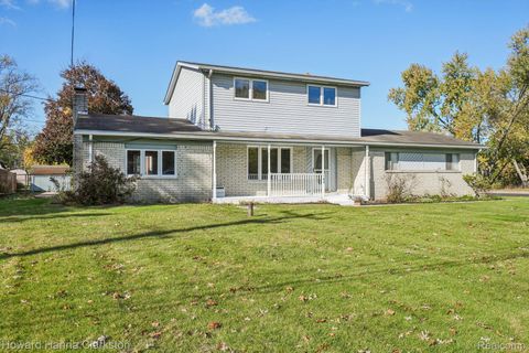 149 N Williams Lake Road White Lake Charter Township MI 48386