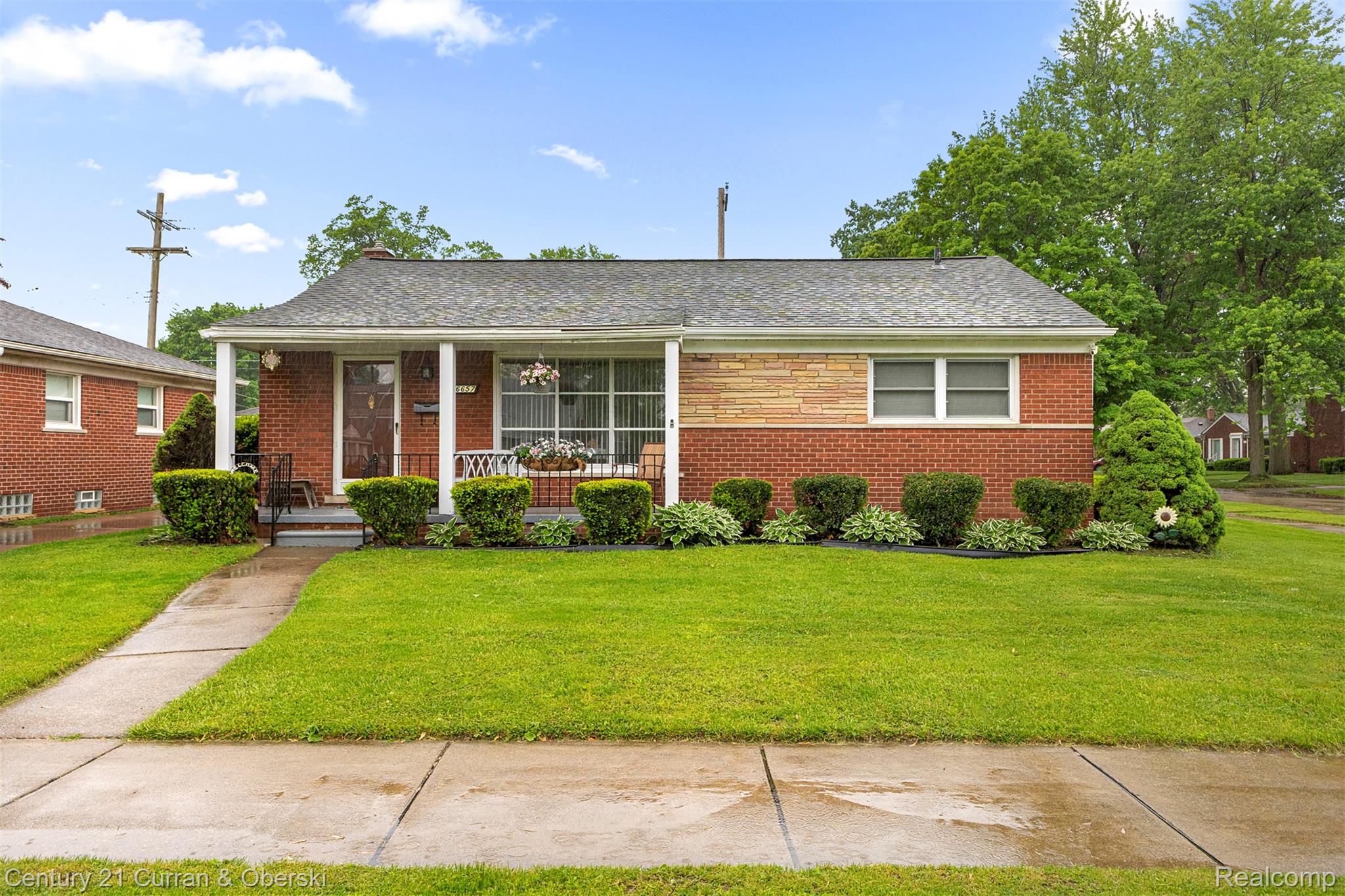 26657 W Chicago