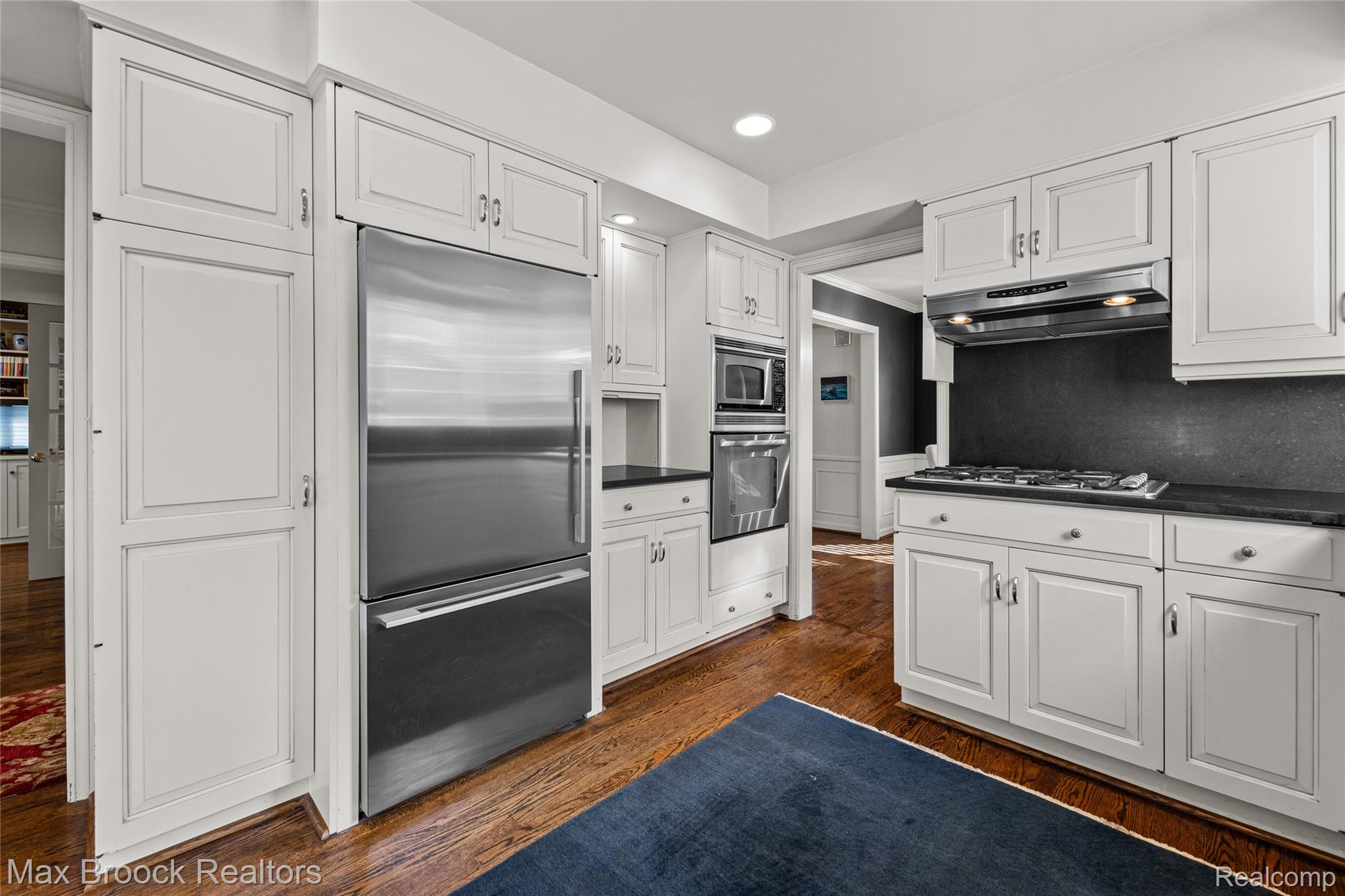 1882 Melbourne Street