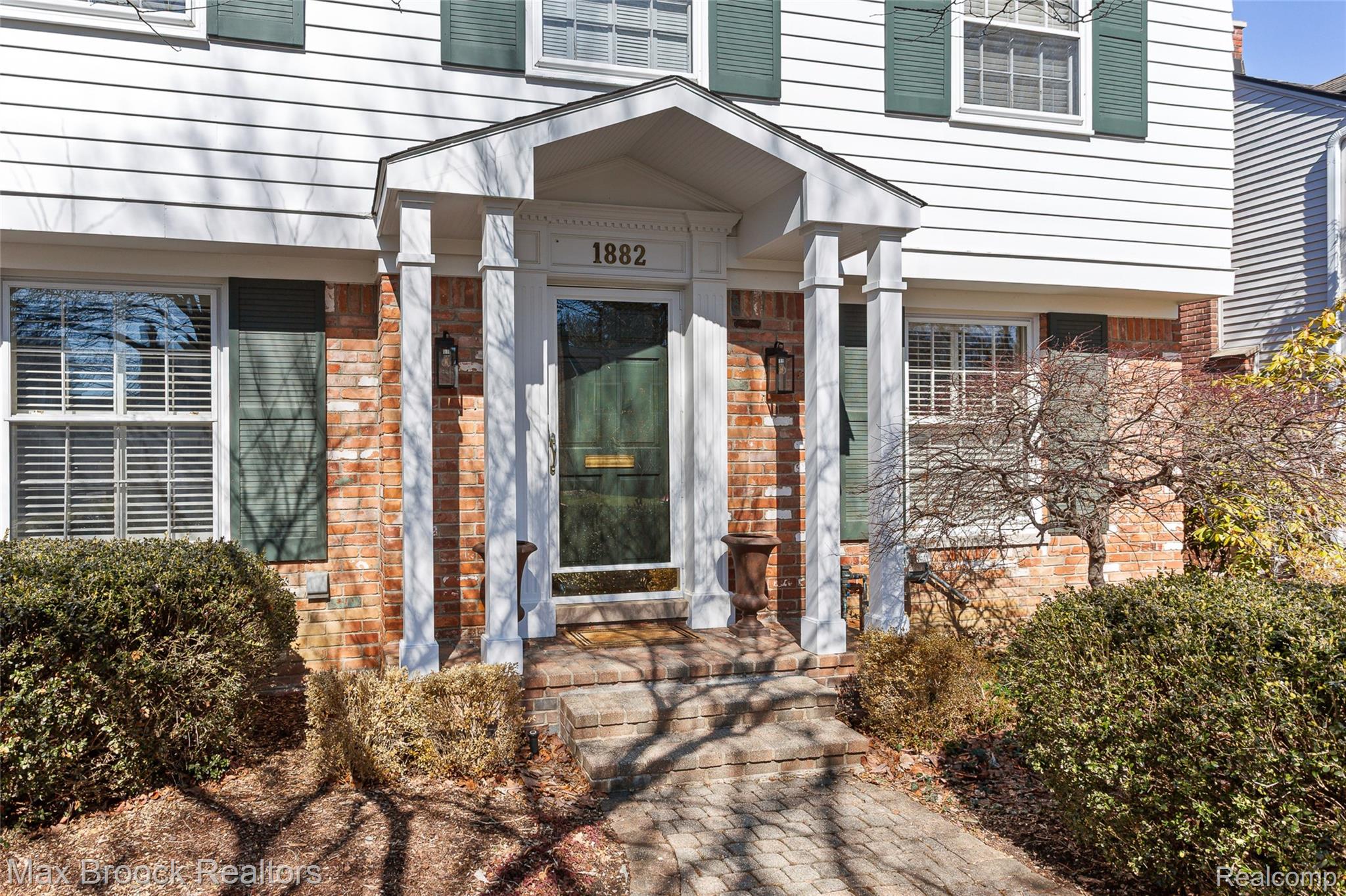 1882 Melbourne Street