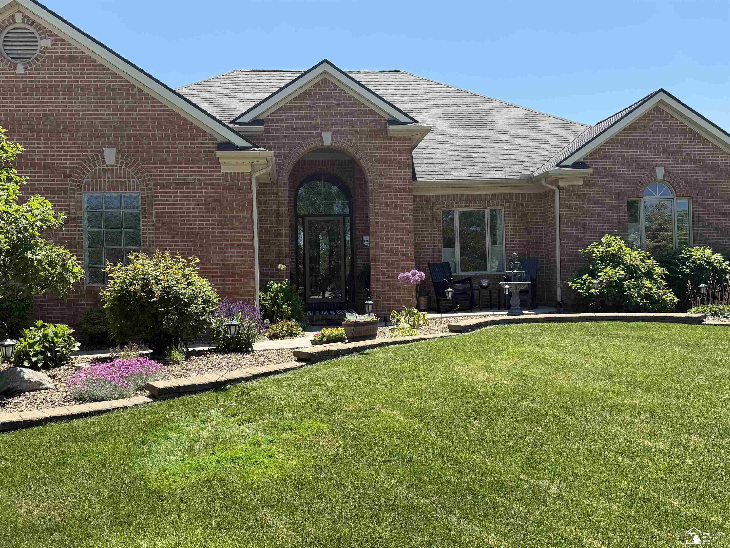 8424 Eagle Pointe Drive