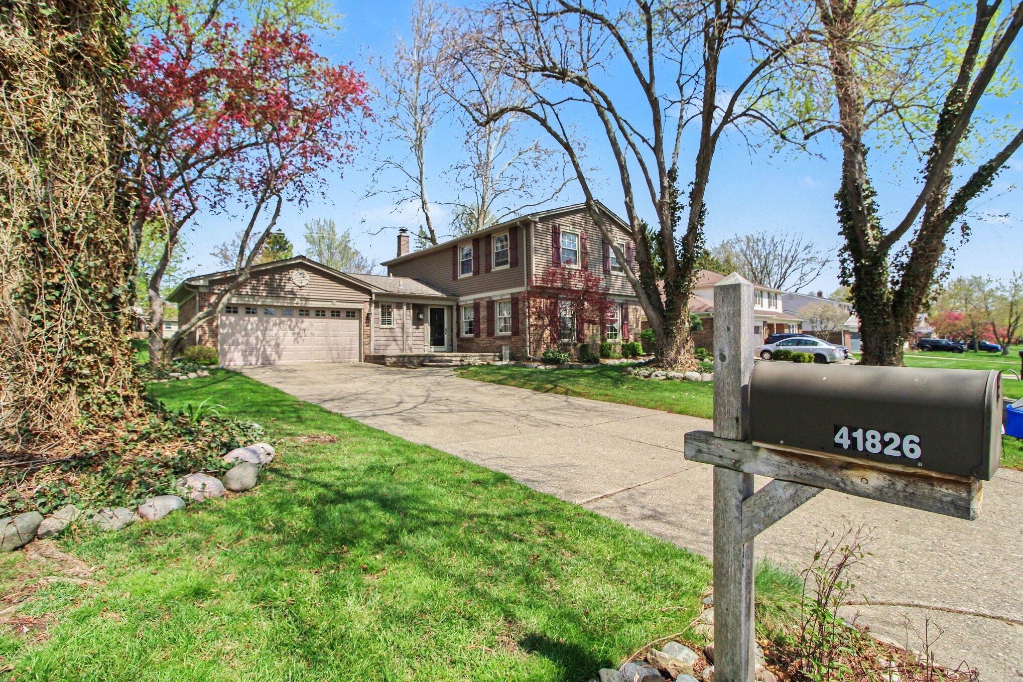 41826 Sunnydale Lane