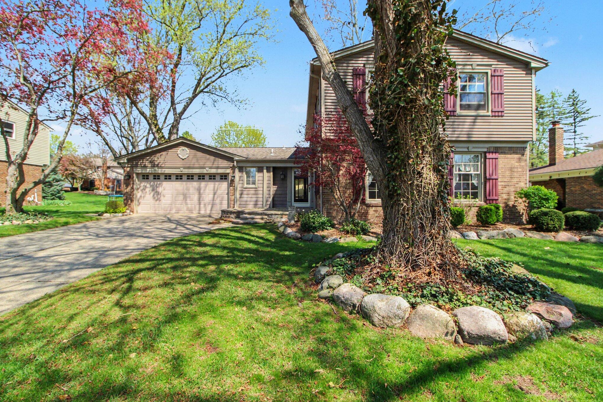 41826 Sunnydale Lane