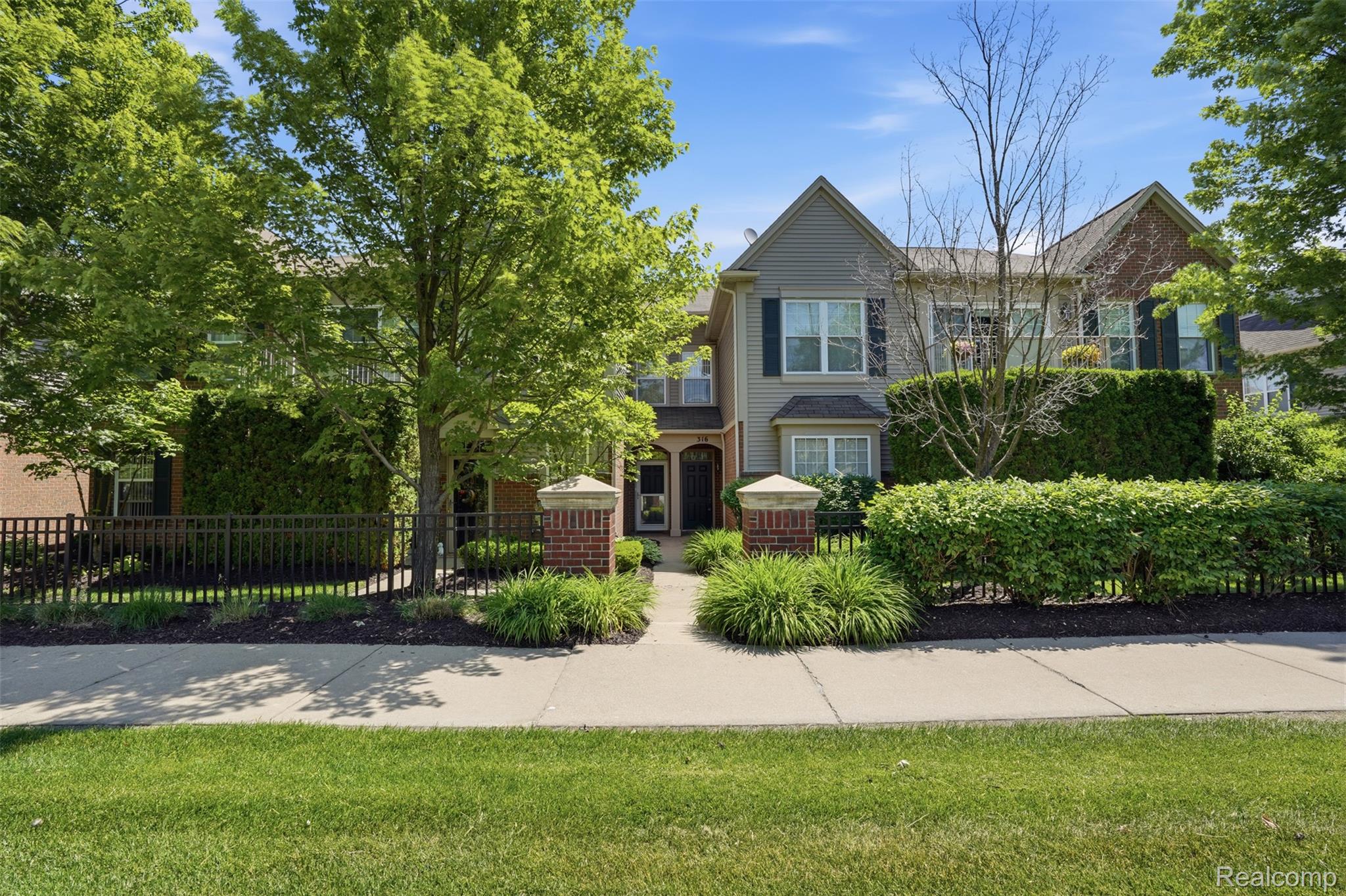 320 N Wixom Road 30