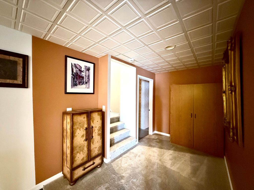 listing image 53
