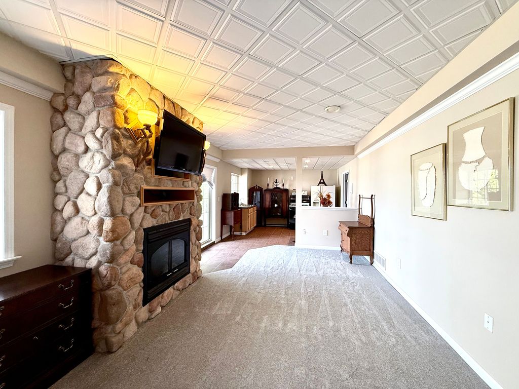 listing image 52