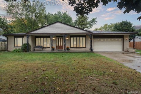 12840 19 MILE Road Sterling Heights City MI 48313