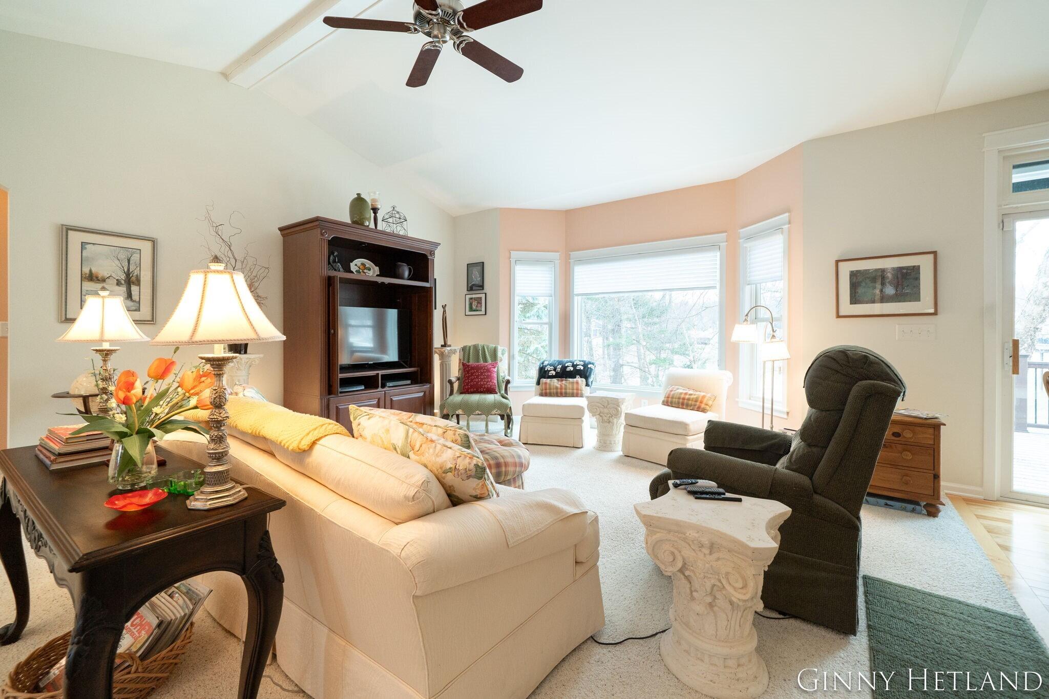 5959 Daybrook Court NE