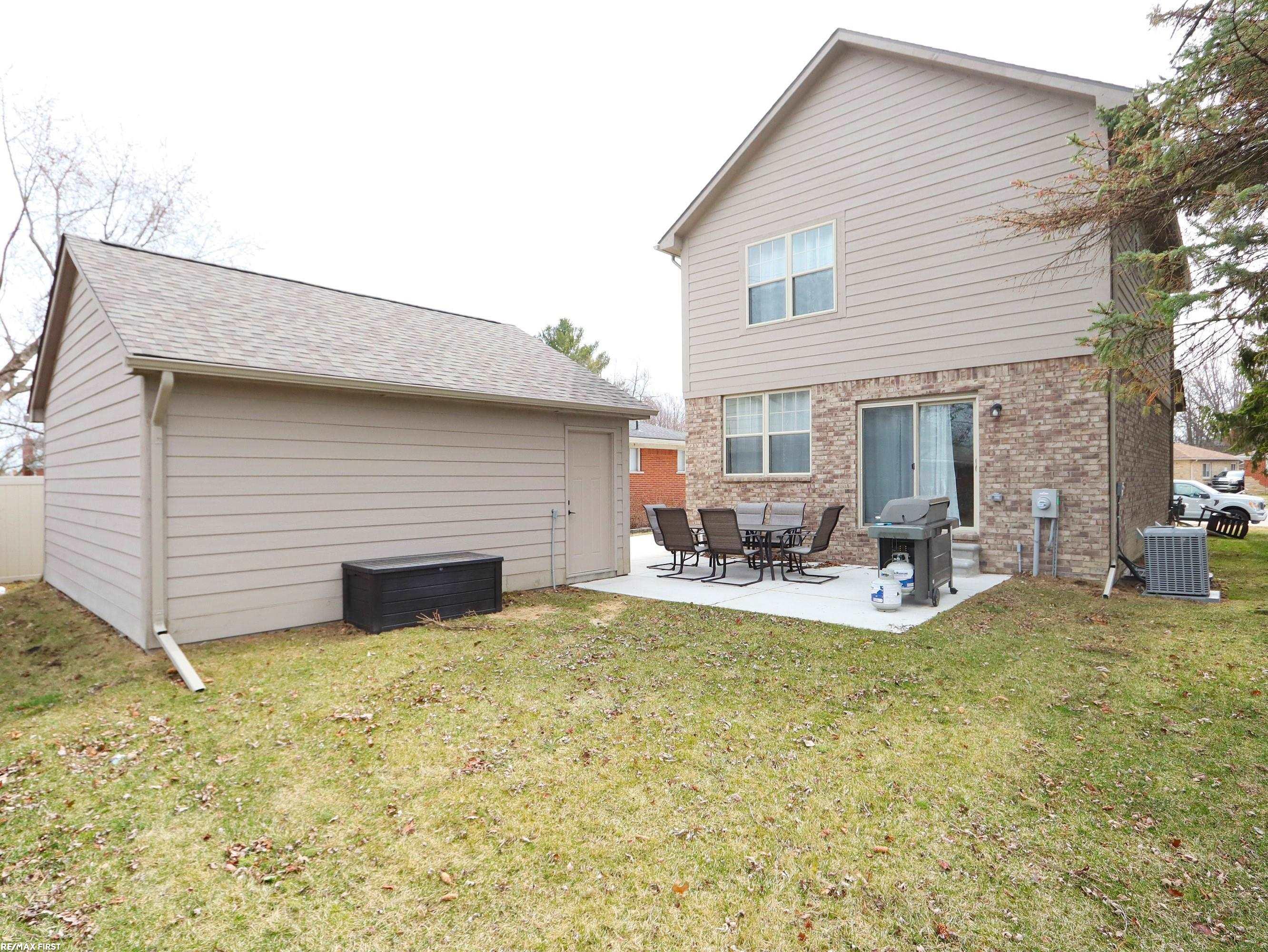 21611 Ardmore Park Drive