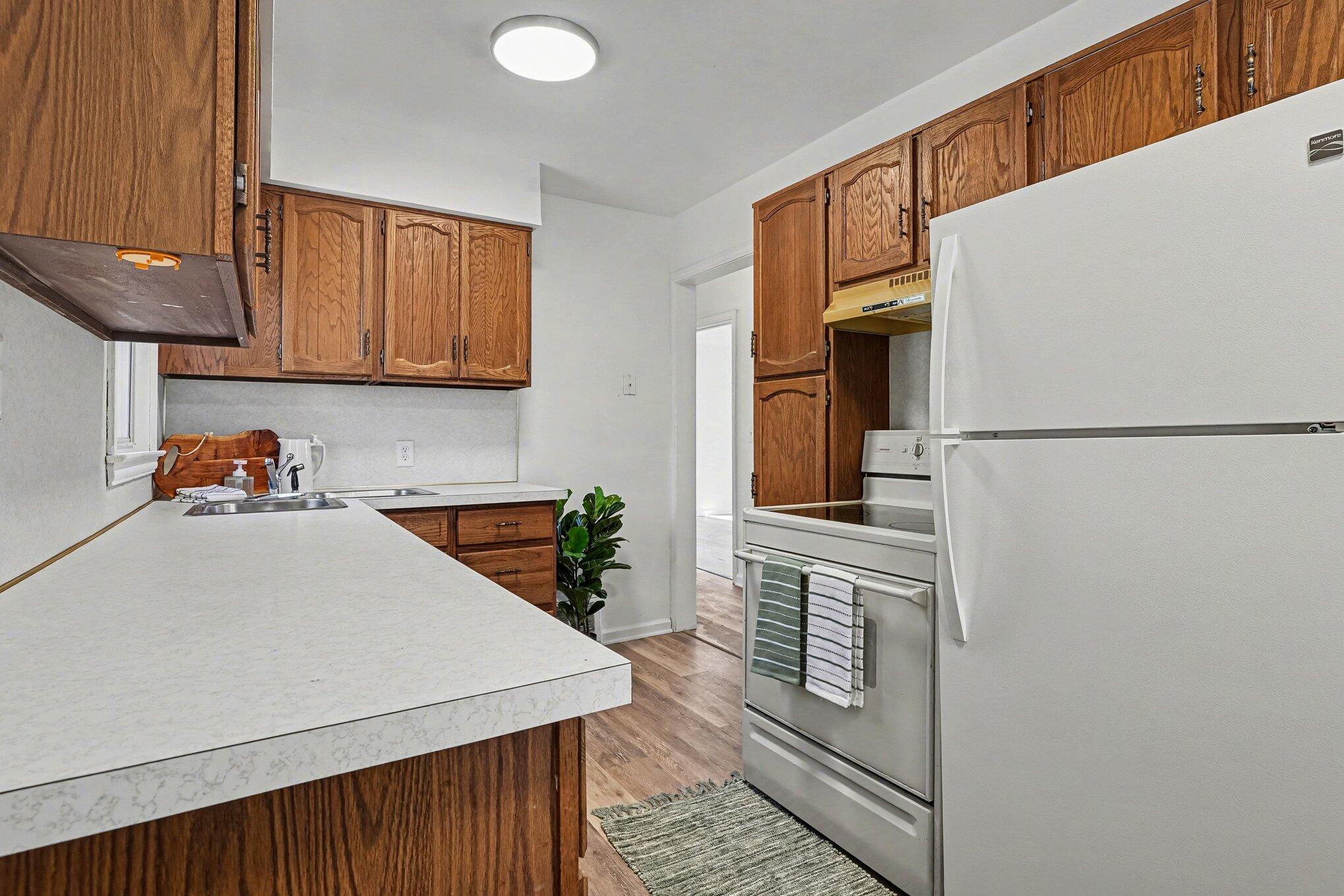 1736 Montague Avenue