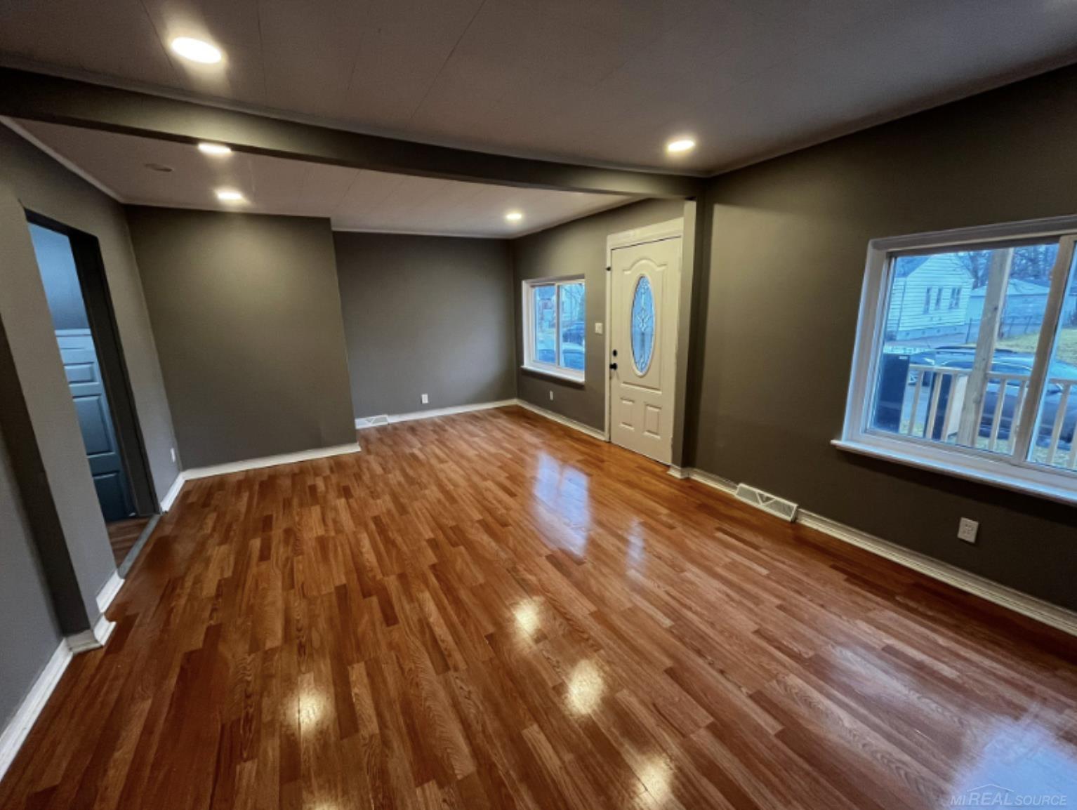 8647 Chalmers Avenue