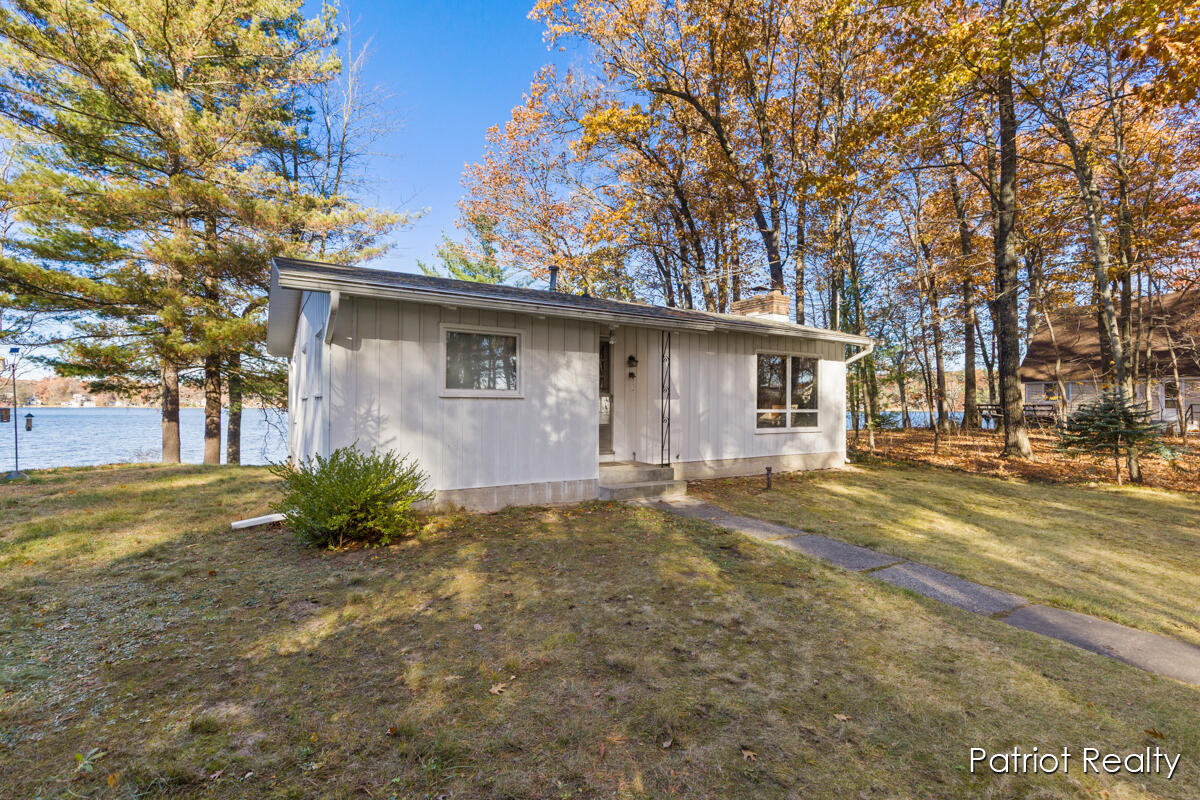 8995 Deer Point Drive