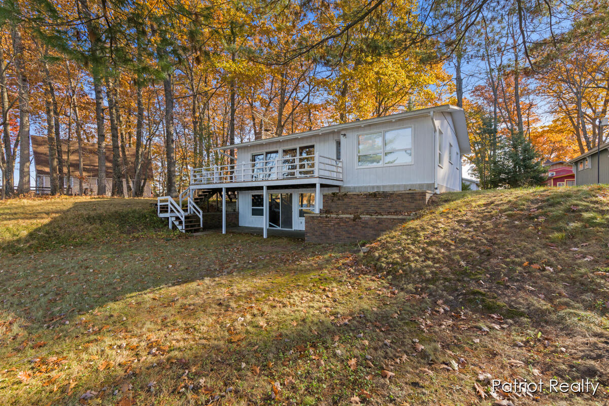 8995 Deer Point Drive