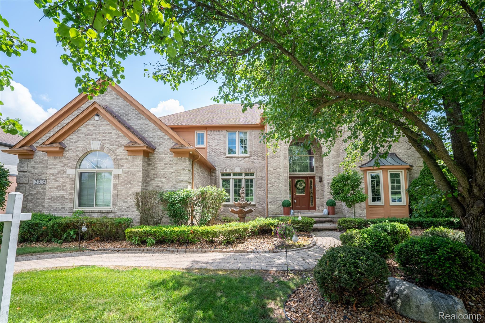 2935 Ivy Hill Drive