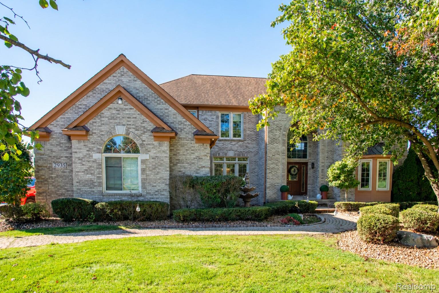 2935 Ivy Hill Drive