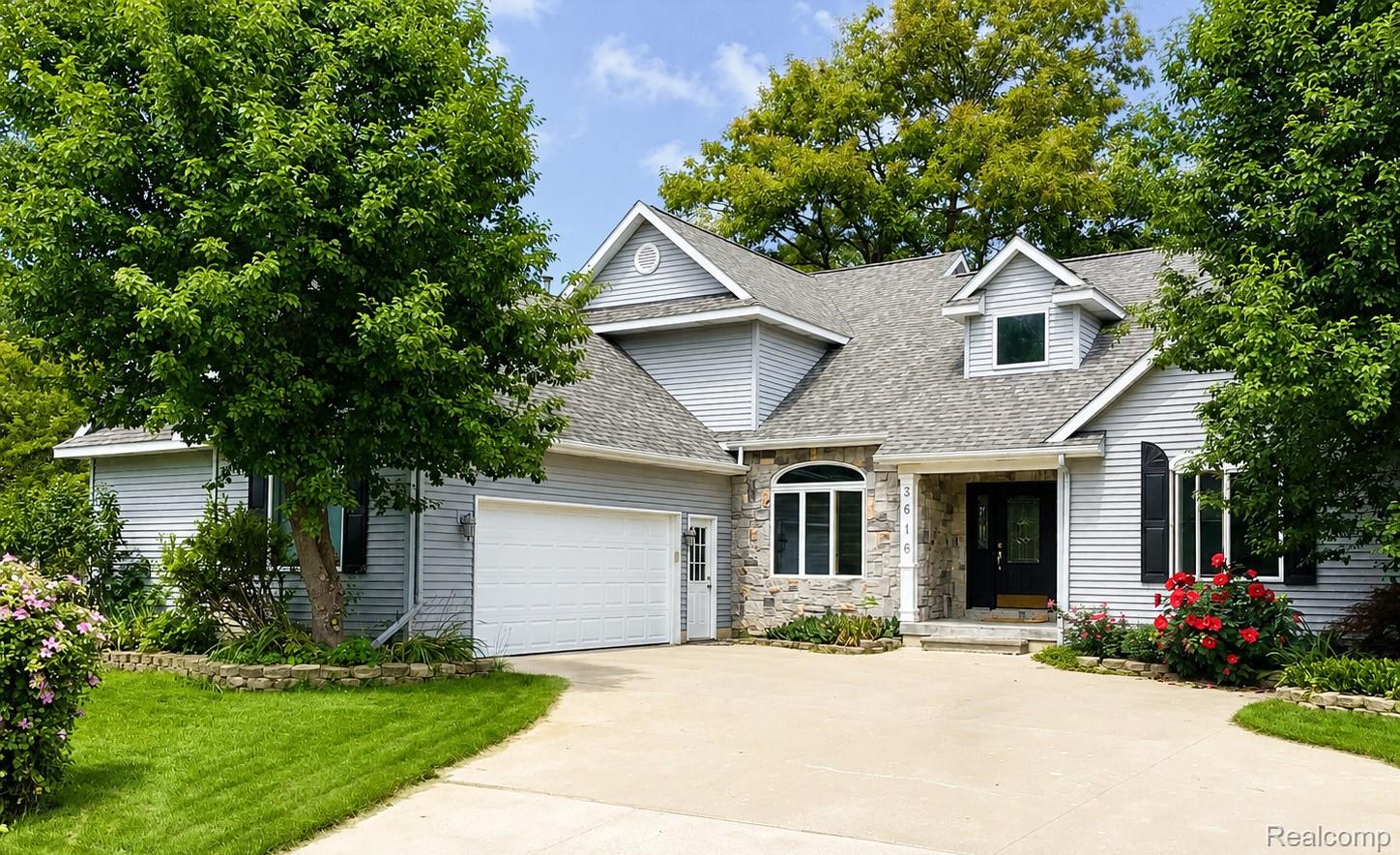 3616 Wedgewood Drive
