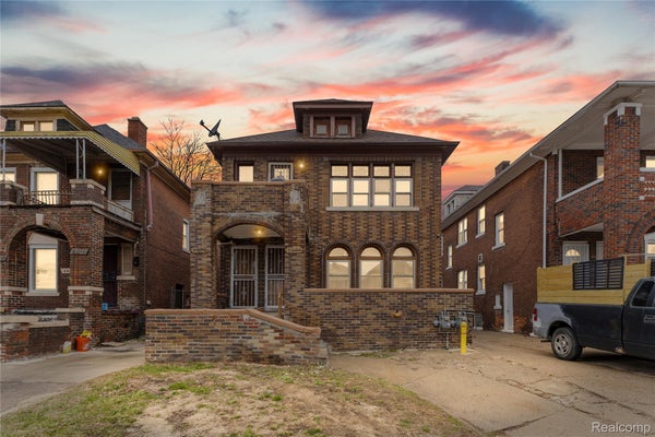 3290 TUXEDO ST, DETROIT, MI 48206 - Image eea8be443dd86471d85b743bc3f5a4e4/2189704678