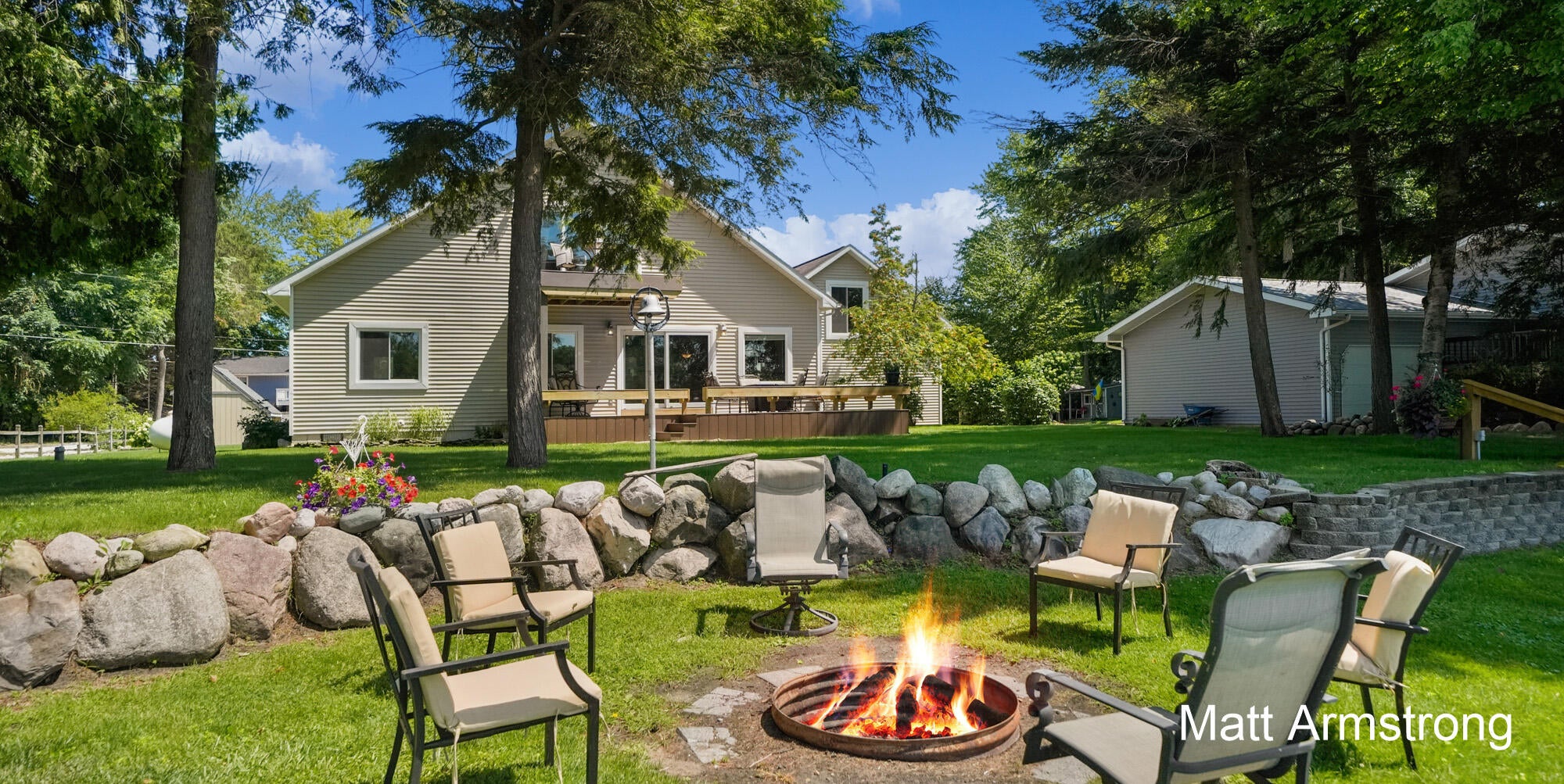 8563 Lynwood Lane