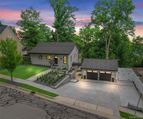 462 EAST Street Northville City MI 48167