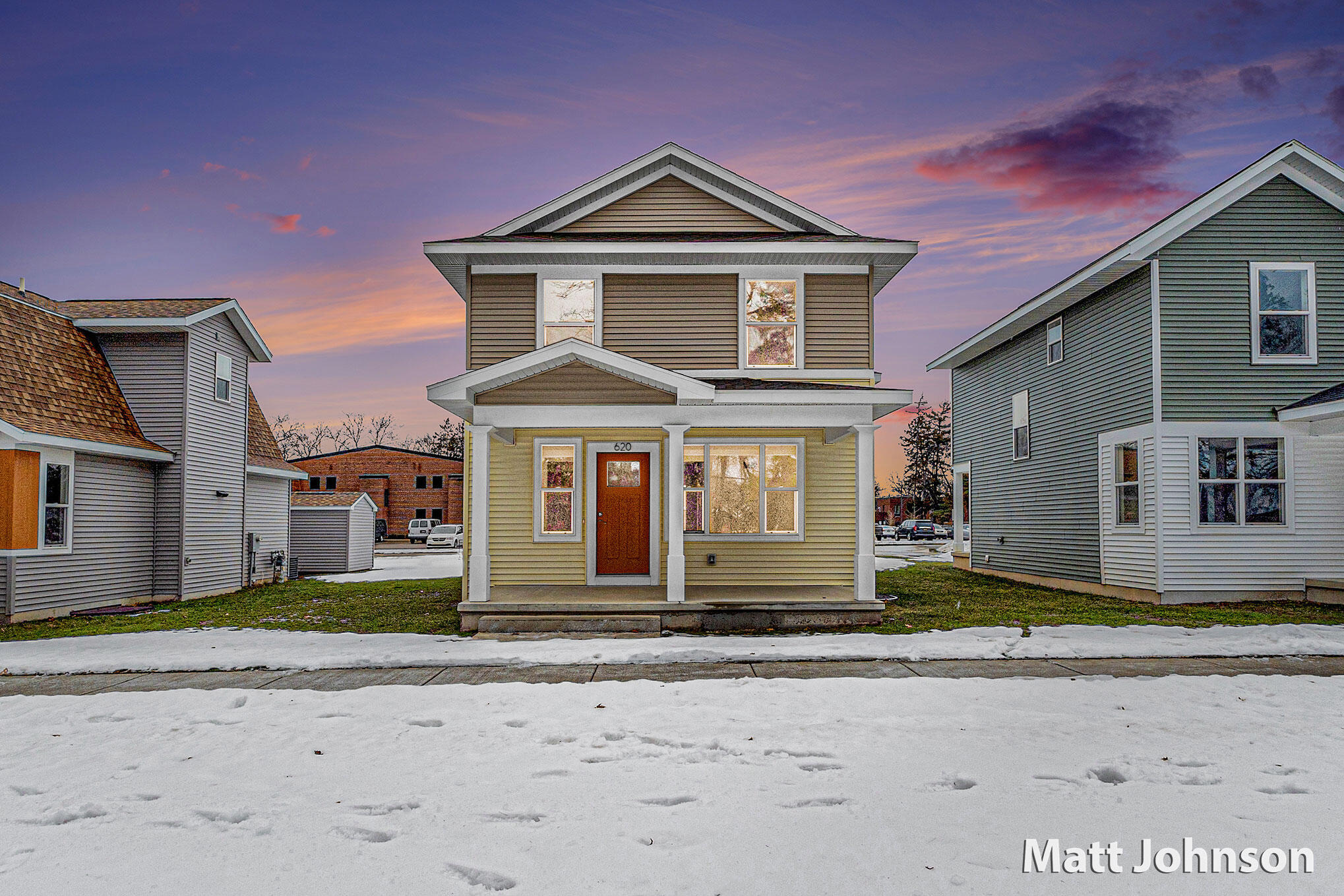 2098 Linden Avenue SE