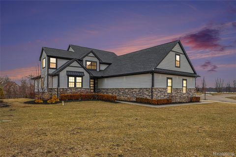 14270 Wright Drive Fenton Charter Township MI 48451