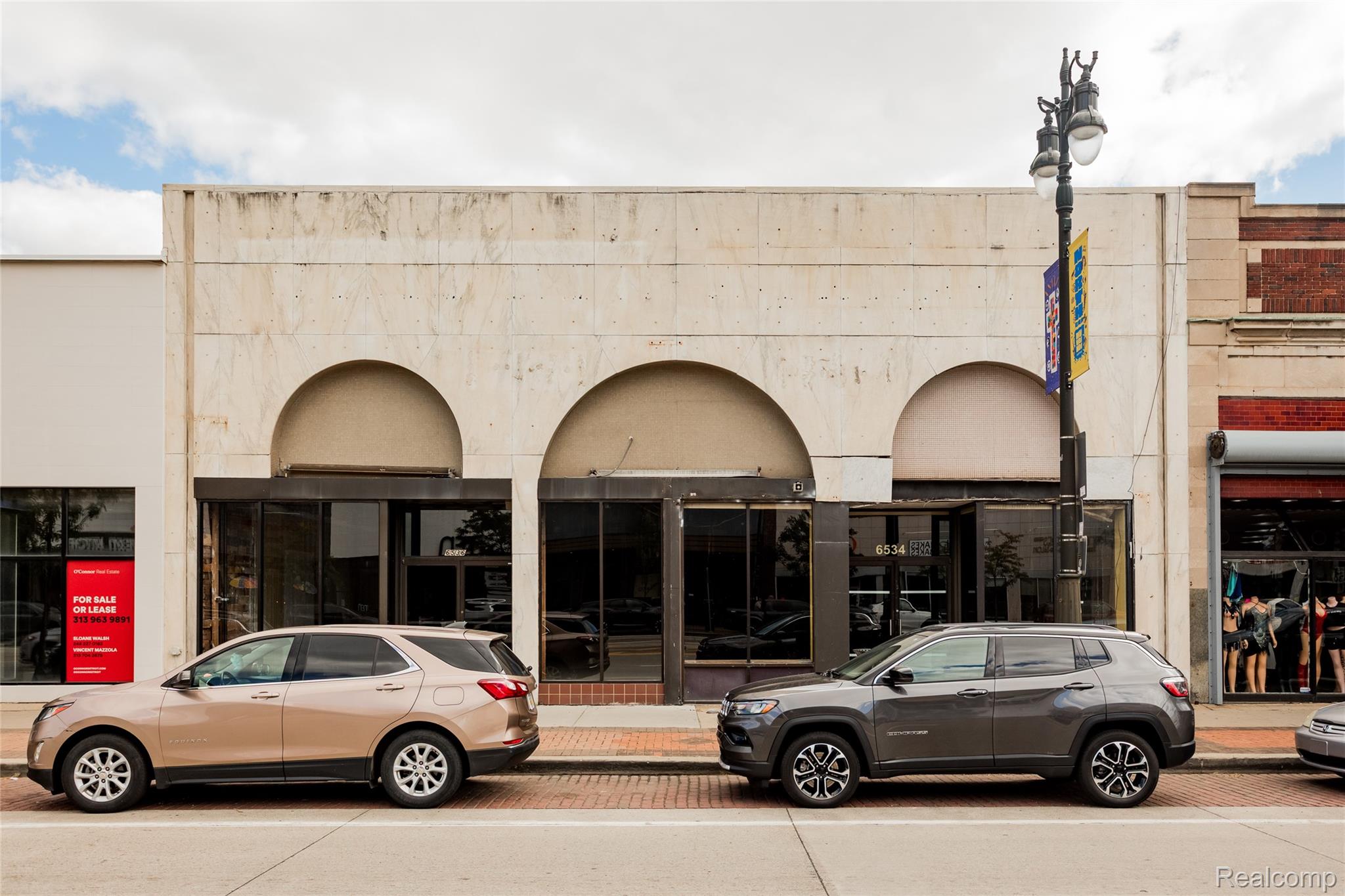 6532 Woodward Avenue