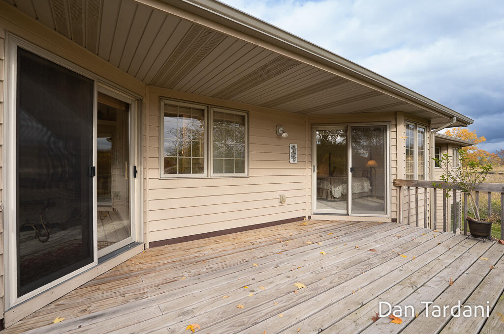 1648 E Harbour Towne Circle