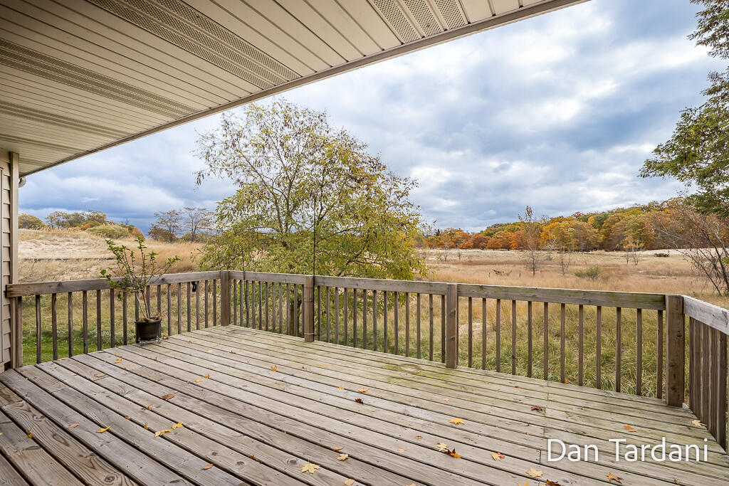 1648 E Harbour Towne Circle