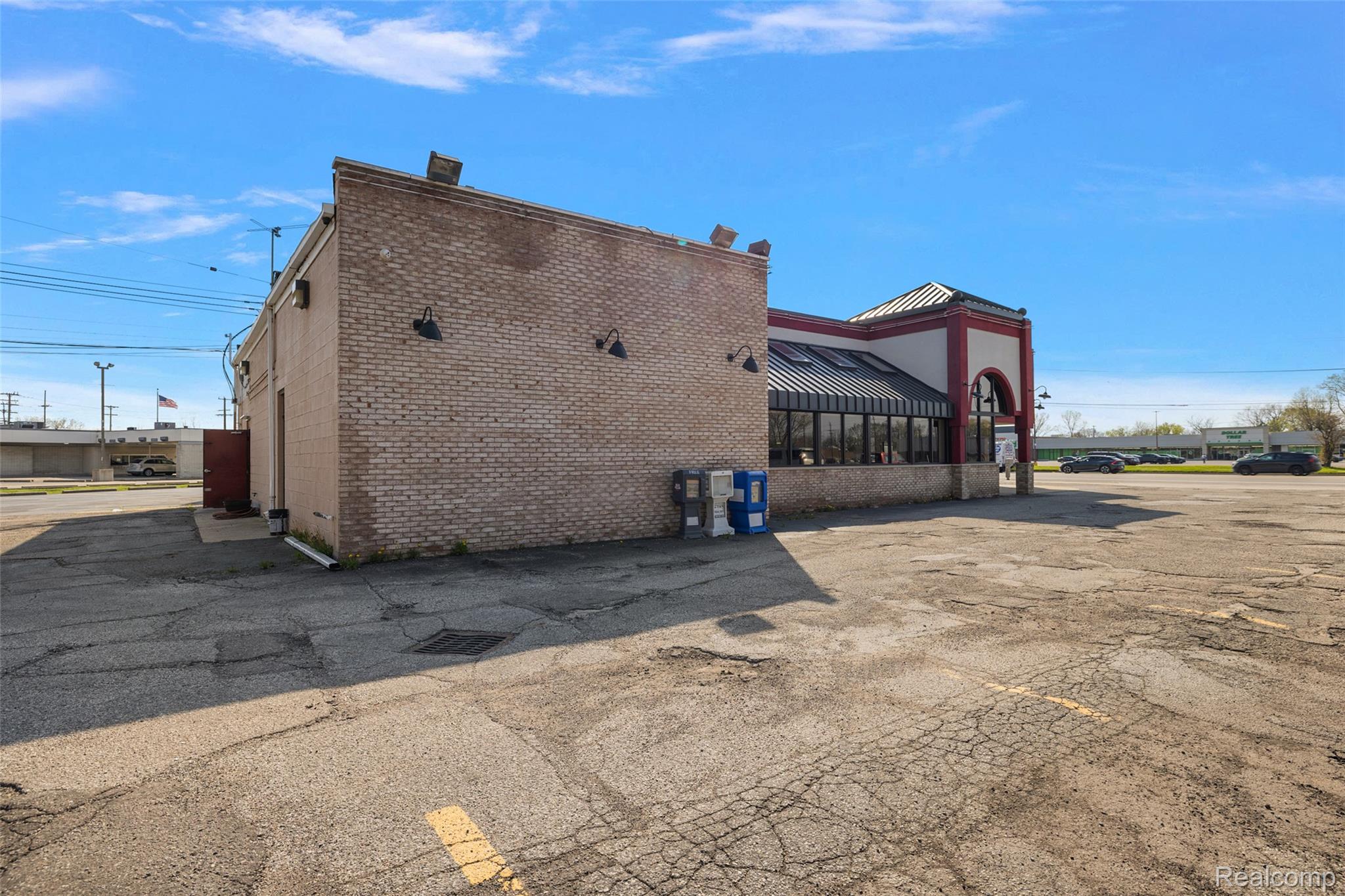 37116 S Groesbeck Highway