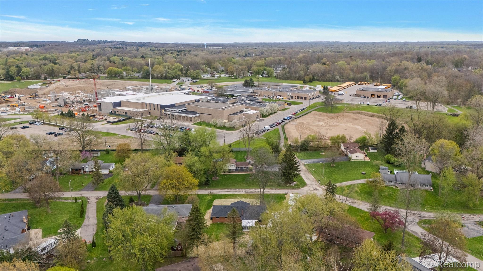 6141 Paramus