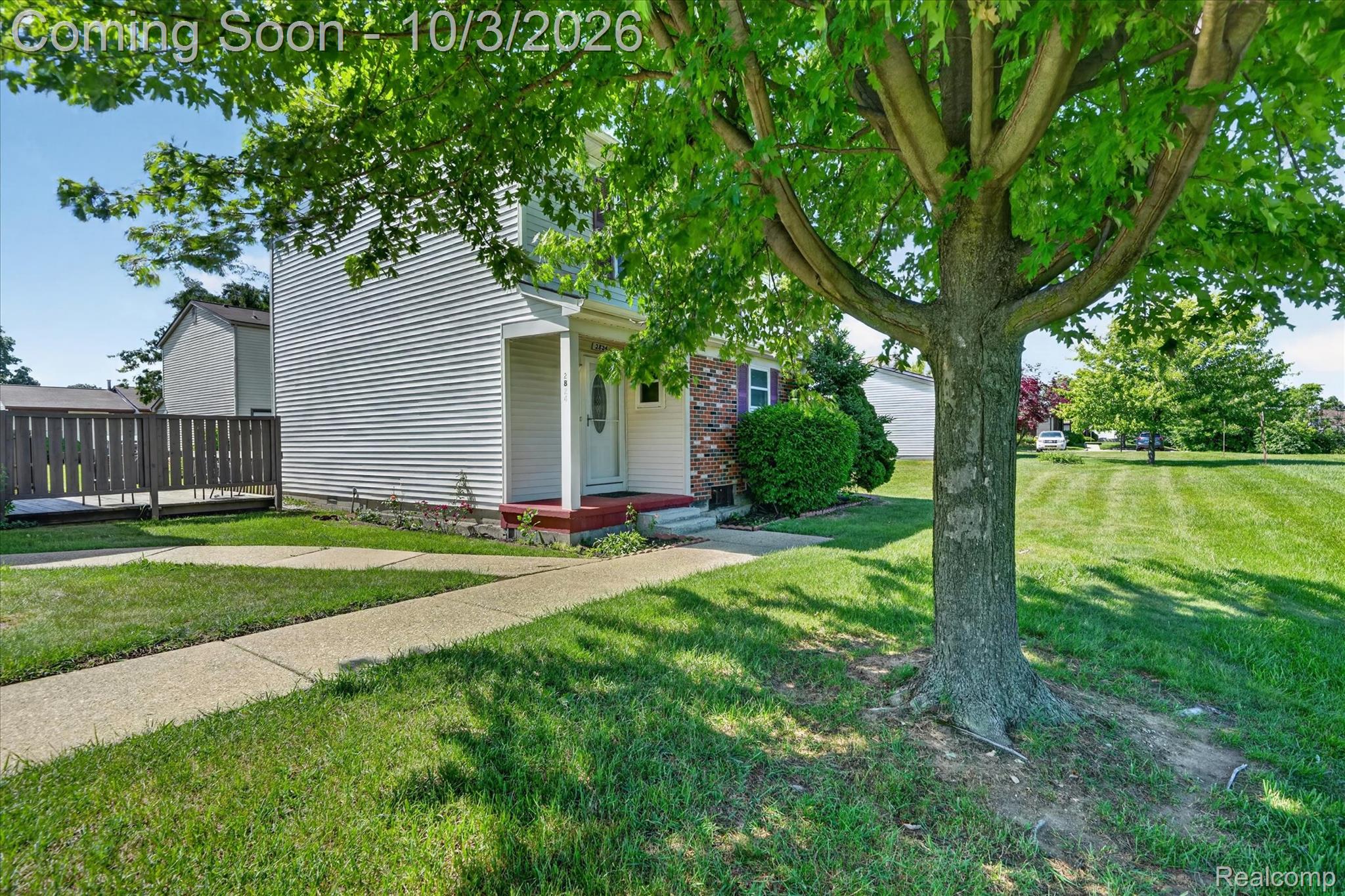 2824 Roundtree Drive