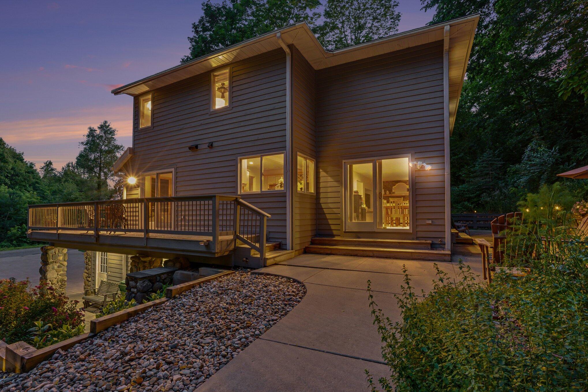 677 Tuttle Road