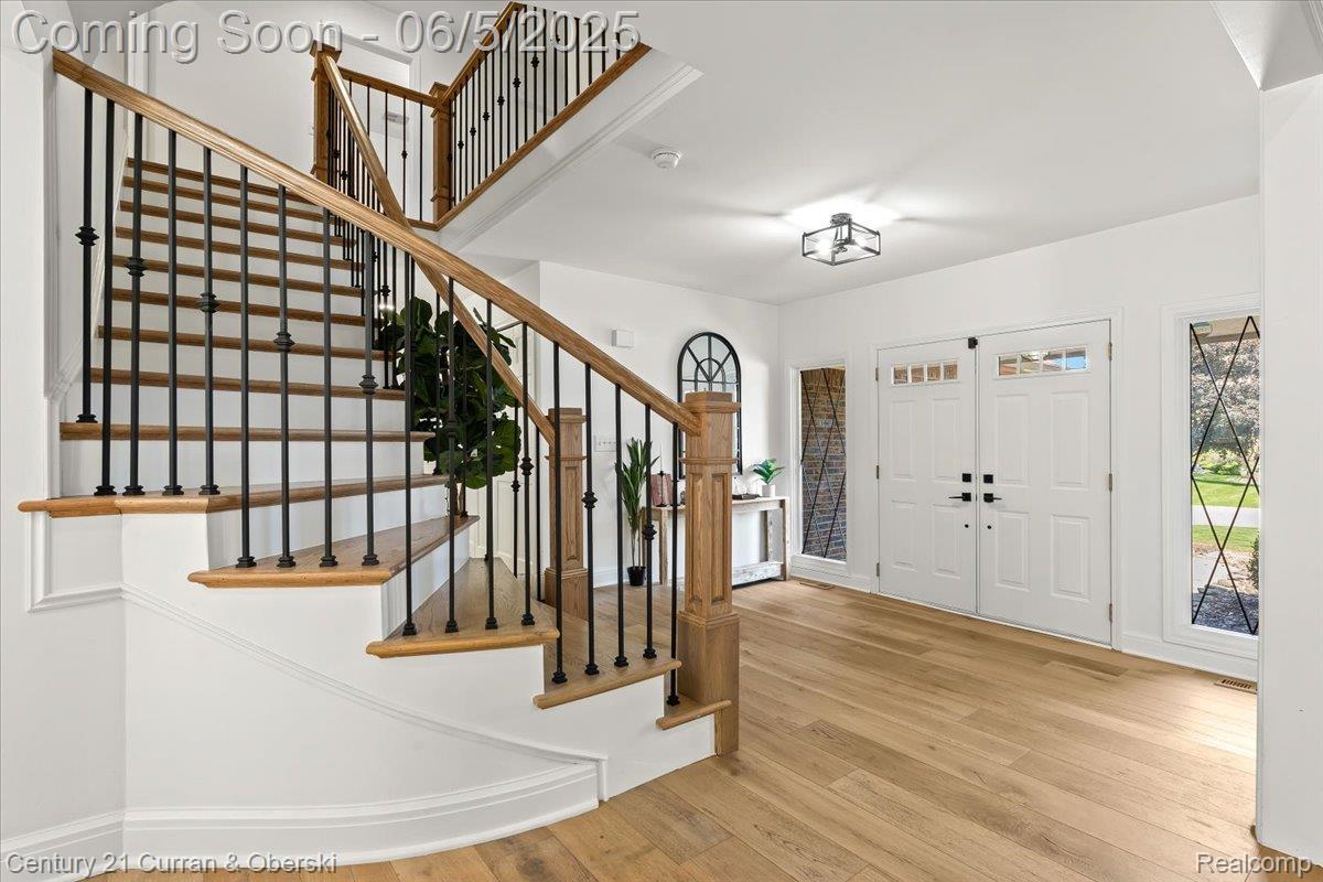 22275 HEATHERIDGE Lane