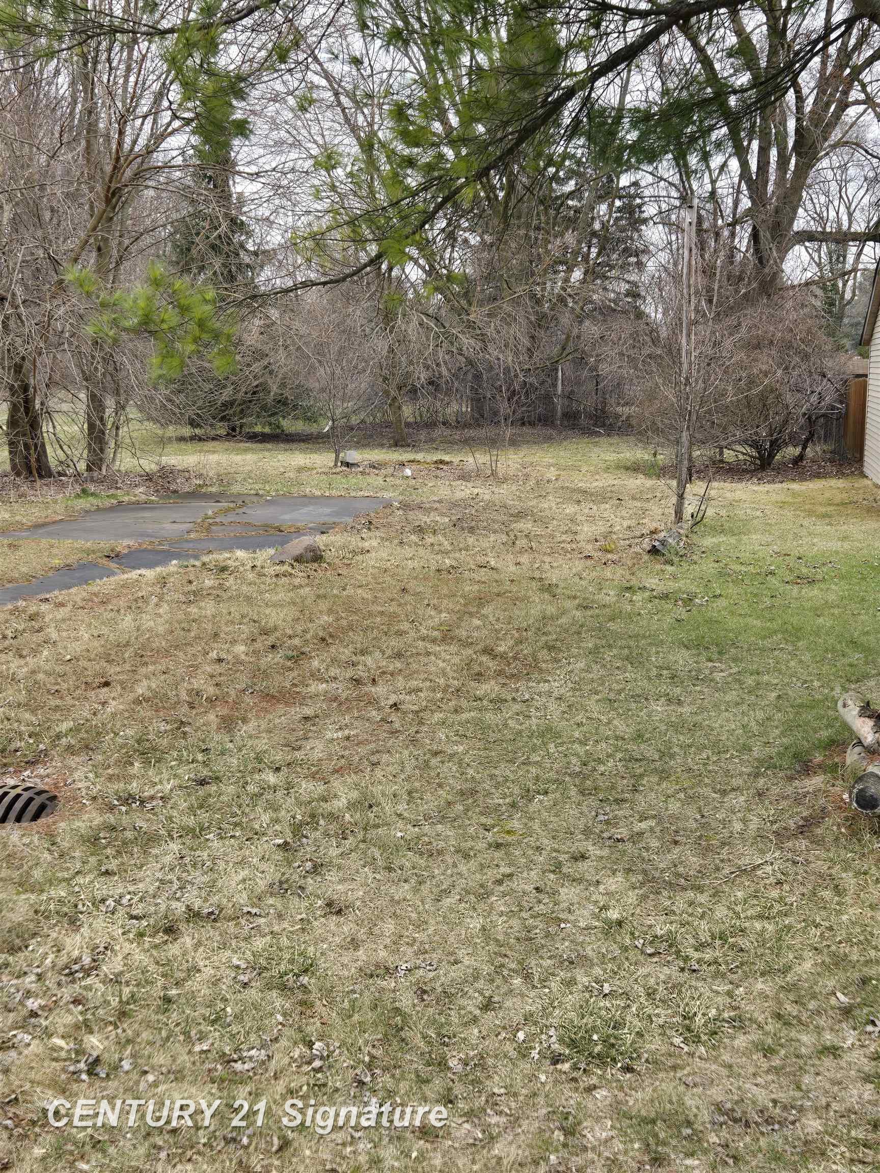 655 Lutzke Road