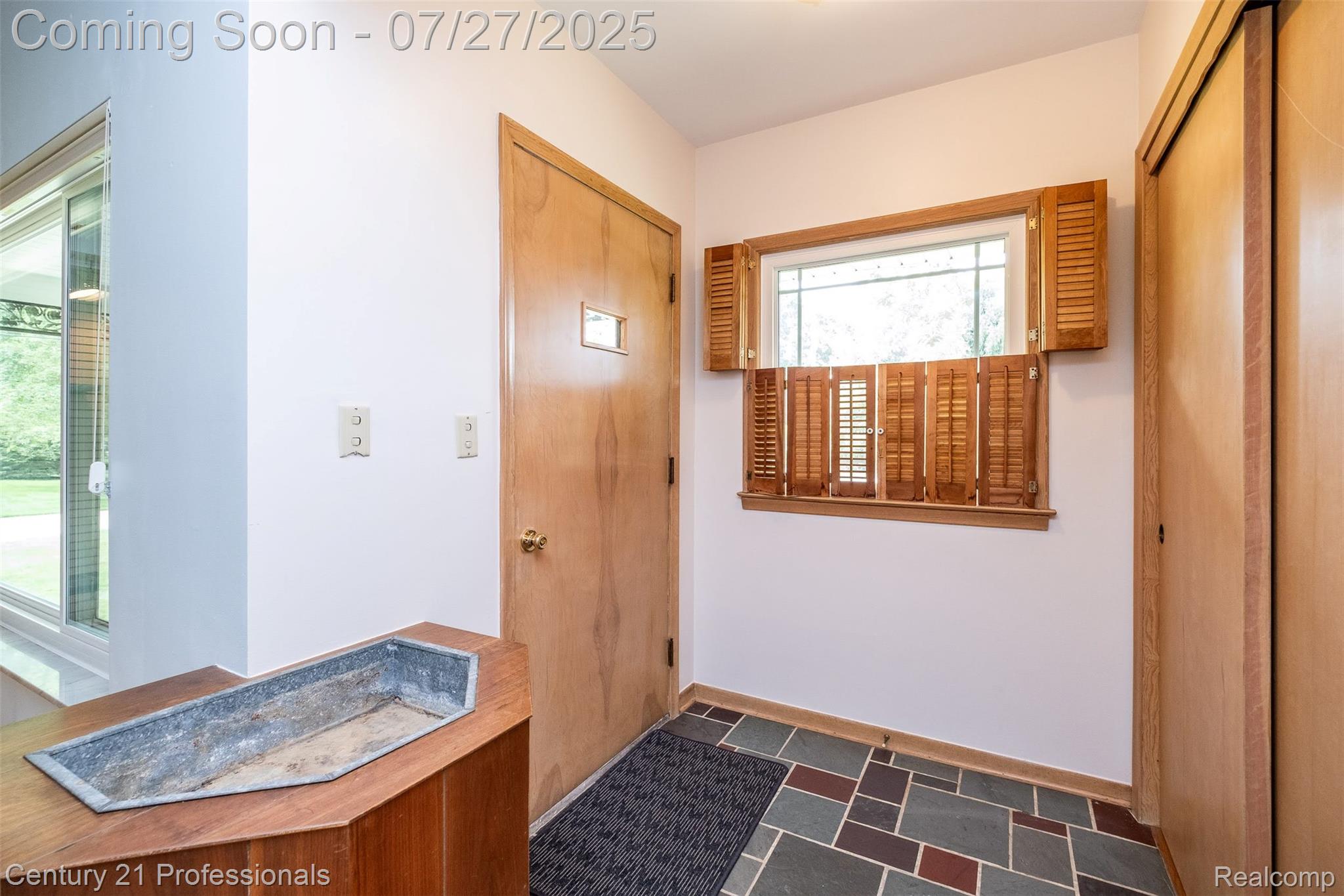 1751 Ansal Drive