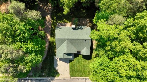 Tiny photo for 712 Glen Oak Drive, Unknown, MI 48158 (MLS # 55026024988)
