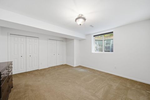 Tiny photo for 712 Glen Oak Drive, Unknown, MI 48158 (MLS # 55026024988)