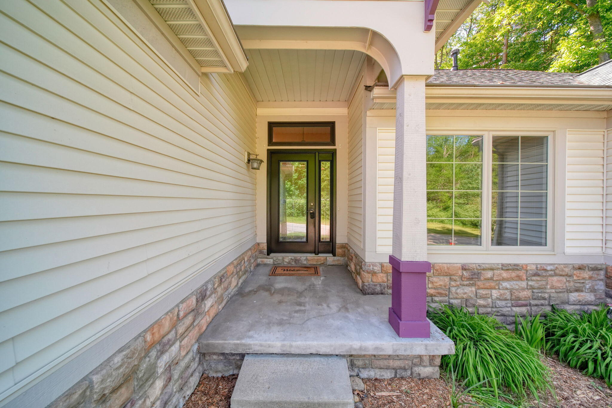 712 Glen Oak Drive