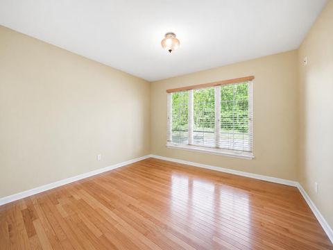 Tiny photo for 712 Glen Oak Drive, Unknown, MI 48158 (MLS # 55026024988)