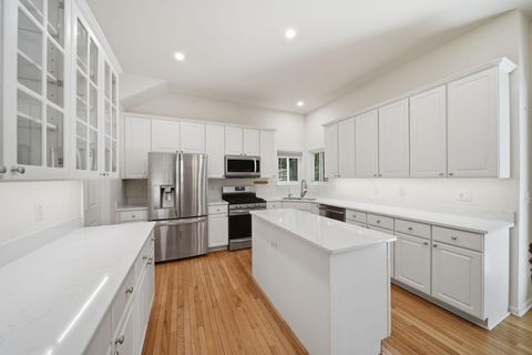 Tiny photo for 712 Glen Oak Drive, Unknown, MI 48158 (MLS # 55026024988)