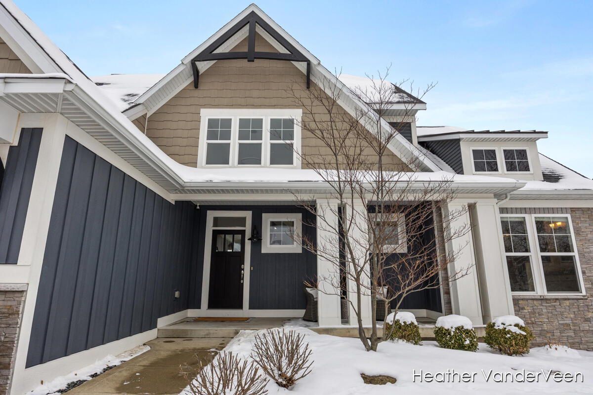 7221 Rosie Shores Drive SW