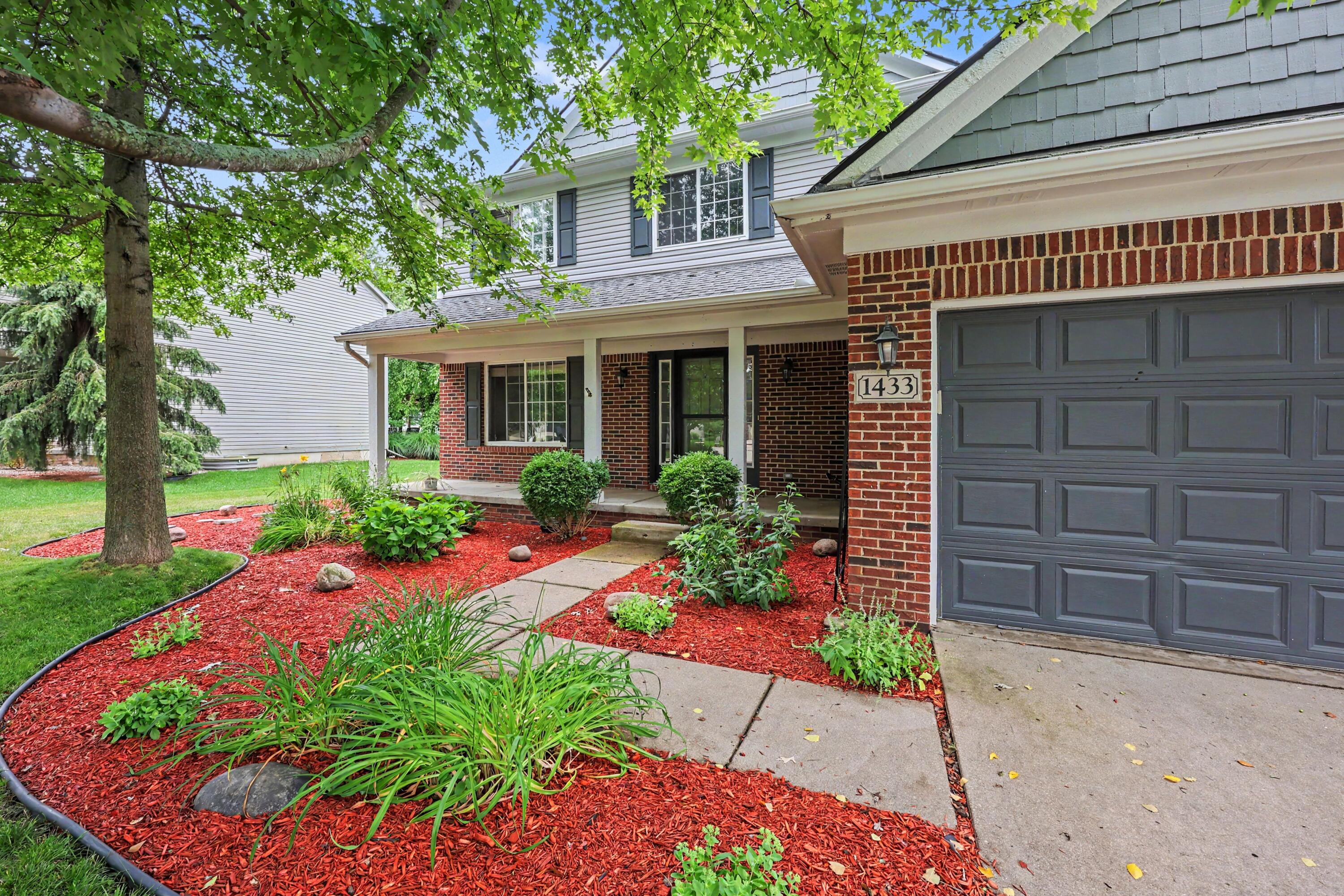 1433 Carston Lane