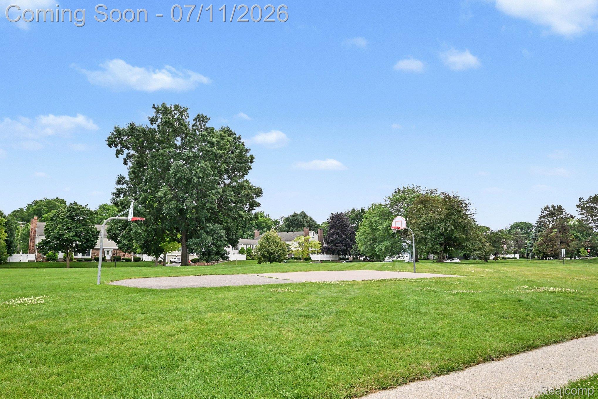21206 E Glen Haven Circle