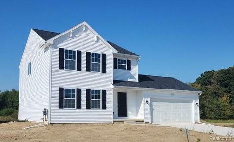 Photo of 8389 Majestic Boulevard, Handy Township, MI 48836 (MLS # 20251052003)