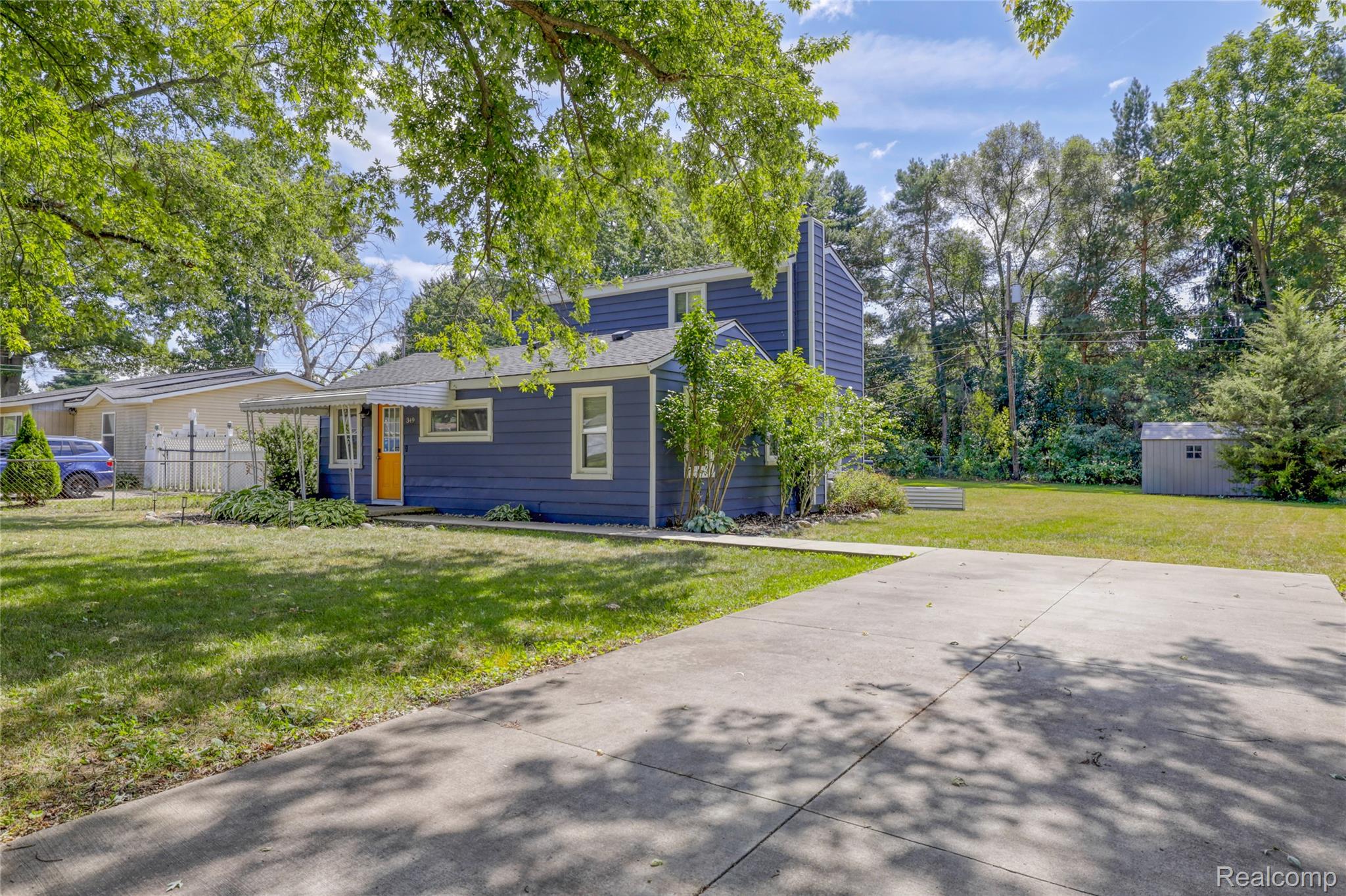 349 W Beechdale Street