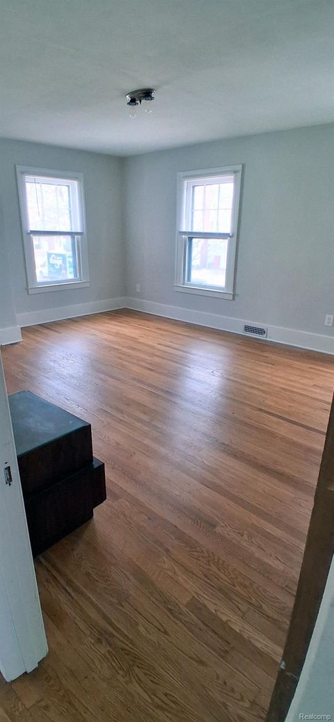 Tiny photo for 160 Chippewa Road, Pontiac City, MI 48341 (MLS # 20261021686)