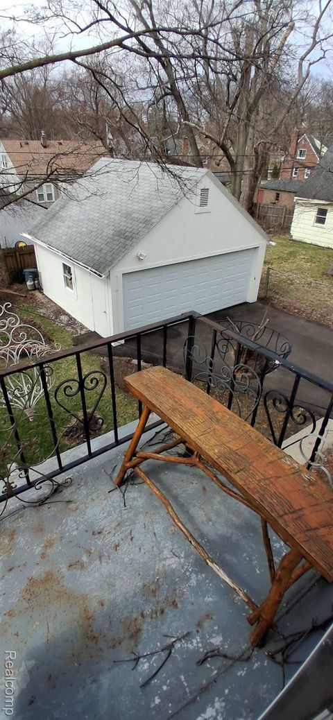 Tiny photo for 160 Chippewa Road, Pontiac City, MI 48341 (MLS # 20261021686)